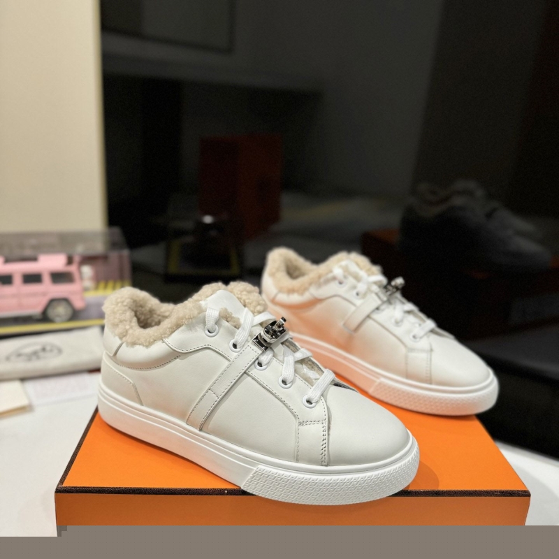 H**mes sneakers
